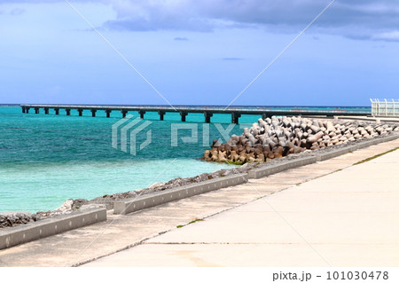 下地島（宮古島） 17ENDの誘導灯施設と周遊道路 101030478