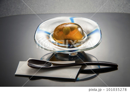 ハモ、雲丹、銀杏、美味だし琥珀寄せ ハモ、雲丹、銀杏、美味だし琥珀寄せ 101035278