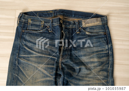 LEVI'S　S501XX　VINTAGE　1944年　復刻　鬼ヒゲ 101035987