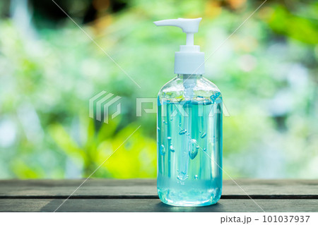 Alcohol gel bottle or hand sanitizer cleaners for anti  Bacteria and virus on a blurred background of natural light And free space to look comfortable to use. 101037937