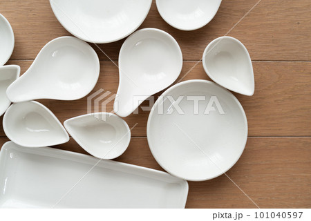 白い食器 101040597