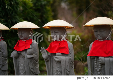 埼玉県の多聞院の身代わりトラの置物 埼玉県の多聞院の身代わりトラの置物 101044202