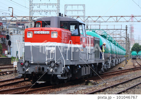 安善駅　DE10 101046767