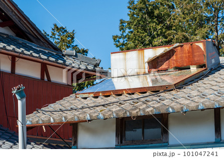 古い住宅 101047241