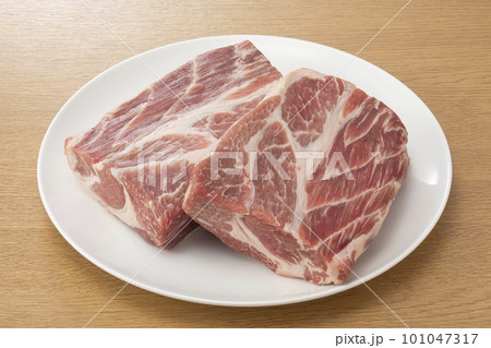 豚肩ロースブロック肉 101047317