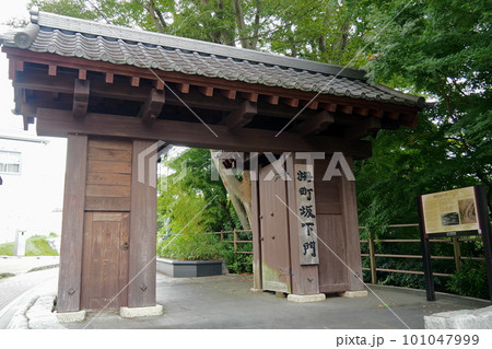 水戸城跡の柵町坂下門復元【茨城県水戸市】 水戸城跡の柵町坂下門復元【茨城県水戸市】 101047999
