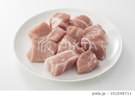 豚肉　カレー用 101048711