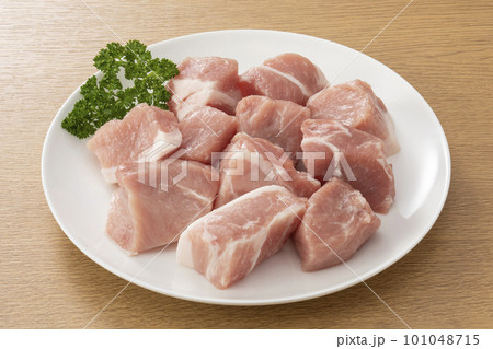 豚肉　カレー用 101048715