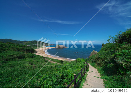 《京都府》山陰海岸ジオパーク大成古墳群からの眺め 《京都府》山陰海岸ジオパーク大成古墳群からの眺め 101049452