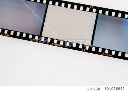 パーフォレーション 101056952