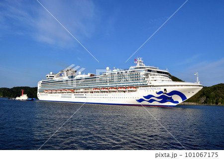 豪華客船　ダイヤモンドプリンセス 101067175