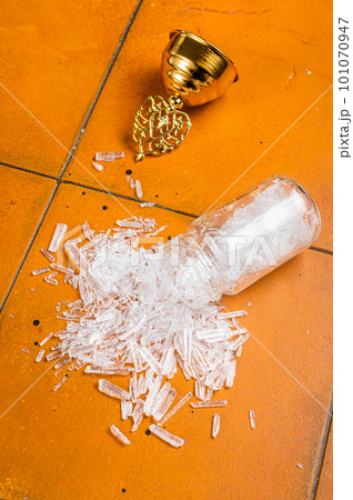 Natural Menthol Crystals, Ingredients for production of natural cosmetics. Orange background. Top view Natural Menthol Crystals, Ingredients for production of natural cosmetics. Orange background. Top view 101070947