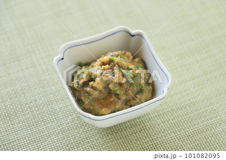 春の到来、ふき味噌 春の到来、ふき味噌 101082095