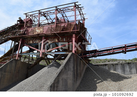 砕石工場 建設資材の生産現場 101092692