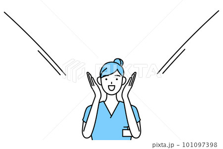 口に手を当てて呼び込みをする女性看護師、理学療法士、作業療法士、言語聴覚士、看護助手 101097398