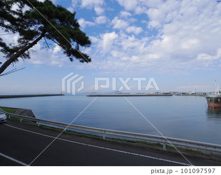 伊予港(愛媛県伊予市) 101097597