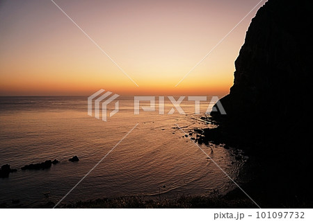 Scenery of Seongsan Ilchlbong  Scenery of Seongsan Ilchlbong  101097732