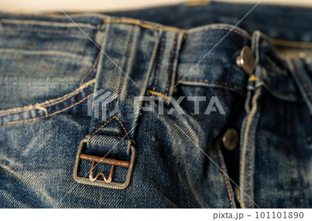 LEVI'S501XX　VINTAGE　1937年　復刻　ワークユニフォームリペアード　尾錠ベルト 101101890