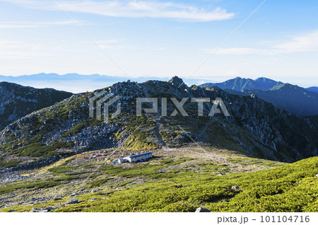 木曽駒ヶ岳から望む木曽山脈 木曽駒ヶ岳から望む木曽山脈 101104716