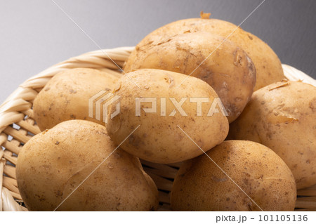 鹿児島県産　新じゃがいも　(ニシユタカ) 101105136