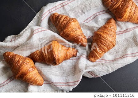 クロワッサン クロワッサン 101111516