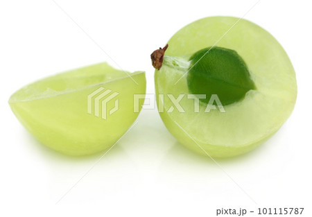 Sliced amla 101115787