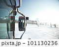 niseko 朝日と雪上車 101130236