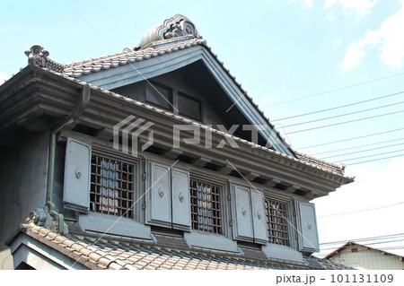 金笛しょうゆパークの蔵造の建物【埼玉県川島町】 101131109