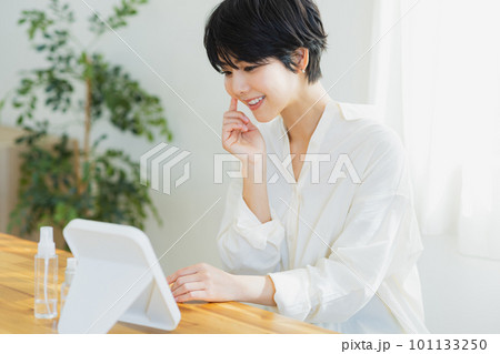 スキンケア　女性　 101133250