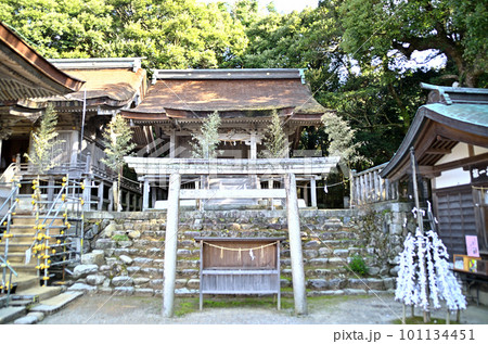 朝早く参拝した能登國一宮の氣多大社の景内社　白山神社 101134451