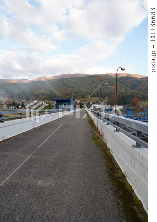 長野県伊那市高遠町美和ダム 101136683