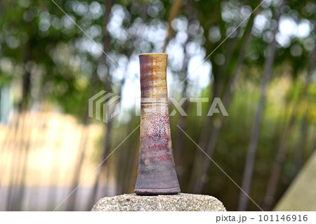 一輪差し（焼き物と自然と季節の香り） 101146916