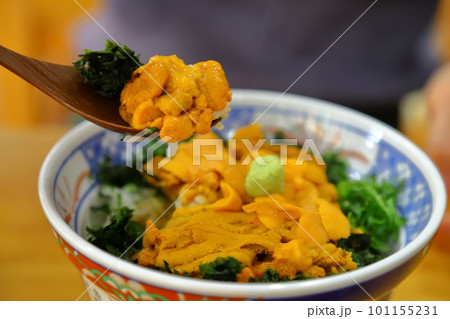 新鮮海鮮丼 101155231