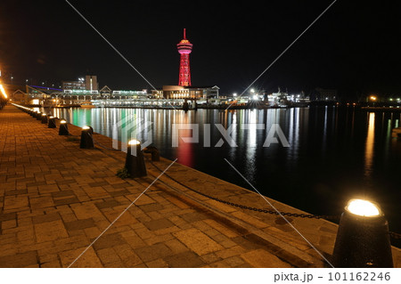 夜の博多港周辺 101162246
