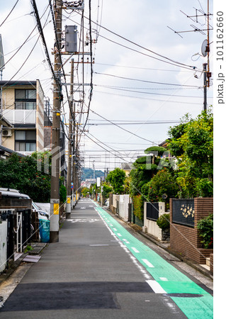 坂道の住宅街 坂道の住宅街 101162660