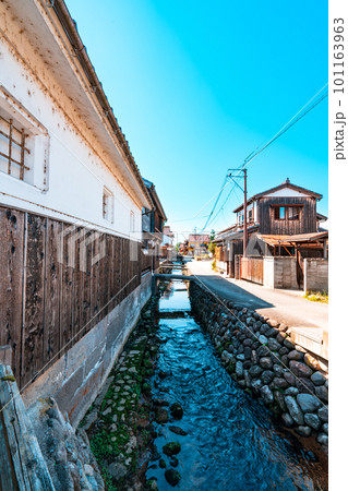 【重要伝統的建造物群保存地区】打吹玉川 玉川と土蔵群11 鳥取県倉吉市 【重要伝統的建造物群保存地区】打吹玉川 玉川と土蔵群11 鳥取県倉吉市 101163963