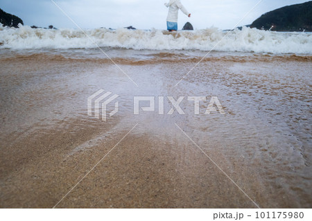 14 years old 101175980