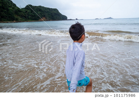 8 years old 101175986