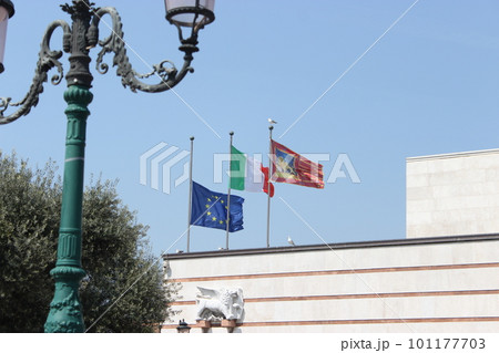 水の都べネチア　王道観光スポット　サンマルコ広場周辺やクルーズ船から見える町の景色 101177703