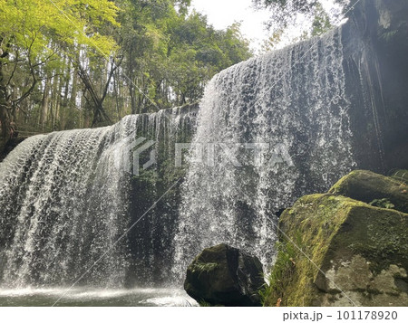 熊本県 阿蘇地方 鍋ヶ滝公園 熊本県 阿蘇地方 鍋ヶ滝公園 101178920