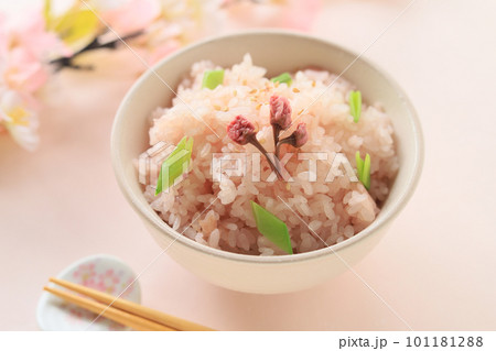 春を満喫、さくらご飯 101181288