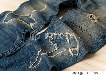 LEVI'S501XX　VINTAGE　1955年　復刻　ウォーンハードカスタマイド 101188908