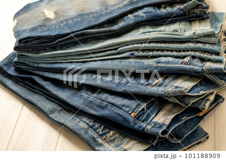 LEVI'S501XX VINTAGE 1944年 1955年 1966年 復刻 ローライズ ユーズ LEVI'S501XX VINTAGE 1944年 1955年 1966年 復刻 ローライズ ユーズ 101188909