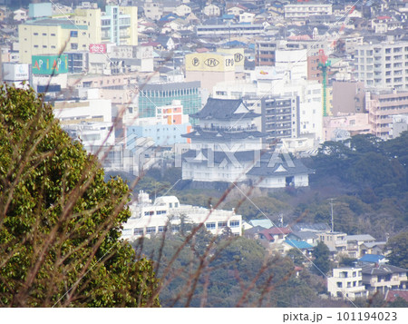 石垣山一夜城から見た小田原城(神奈川県小田原市)2023年3月撮影 石垣山一夜城から見た小田原城(神奈川県小田原市)2023年3月撮影 101194023