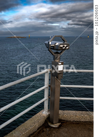 Binocular To Pay At The Atlantic Coast Of The City Roscoff In Brittany, France 101206083