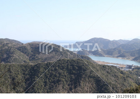 城崎温泉の早春の風景 城崎温泉の早春の風景 101209103