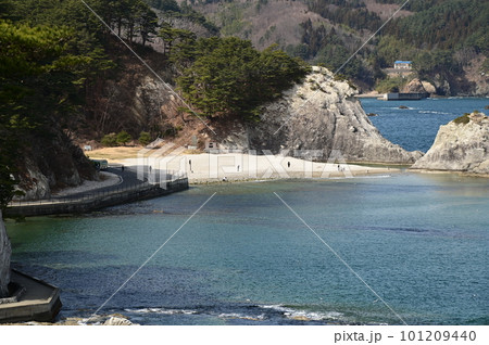 春の浄土ヶ浜　御台場展望台からの風景 101209440