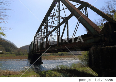 樽見鉄道 ・ 谷汲口駅付近の第一根尾川橋梁【 岐阜県本巣市 】 樽見鉄道 ・ 谷汲口駅付近の第一根尾川橋梁【 岐阜県本巣市 】 101213396