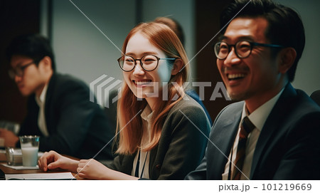 日本のオフィスで働く会社員、会議や打ち合わせ中（generative AI） 101219669