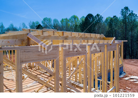 During construction of new house, there are beams wood framing to use as framework 101221559
